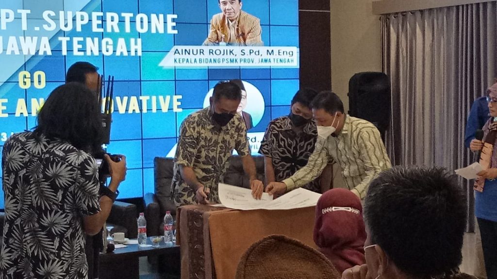 Perkuat Teaching Factory, SMK Wikrama 1 Jepara Ikuti Vokasi Jawa Tengah go Productive and Innovative